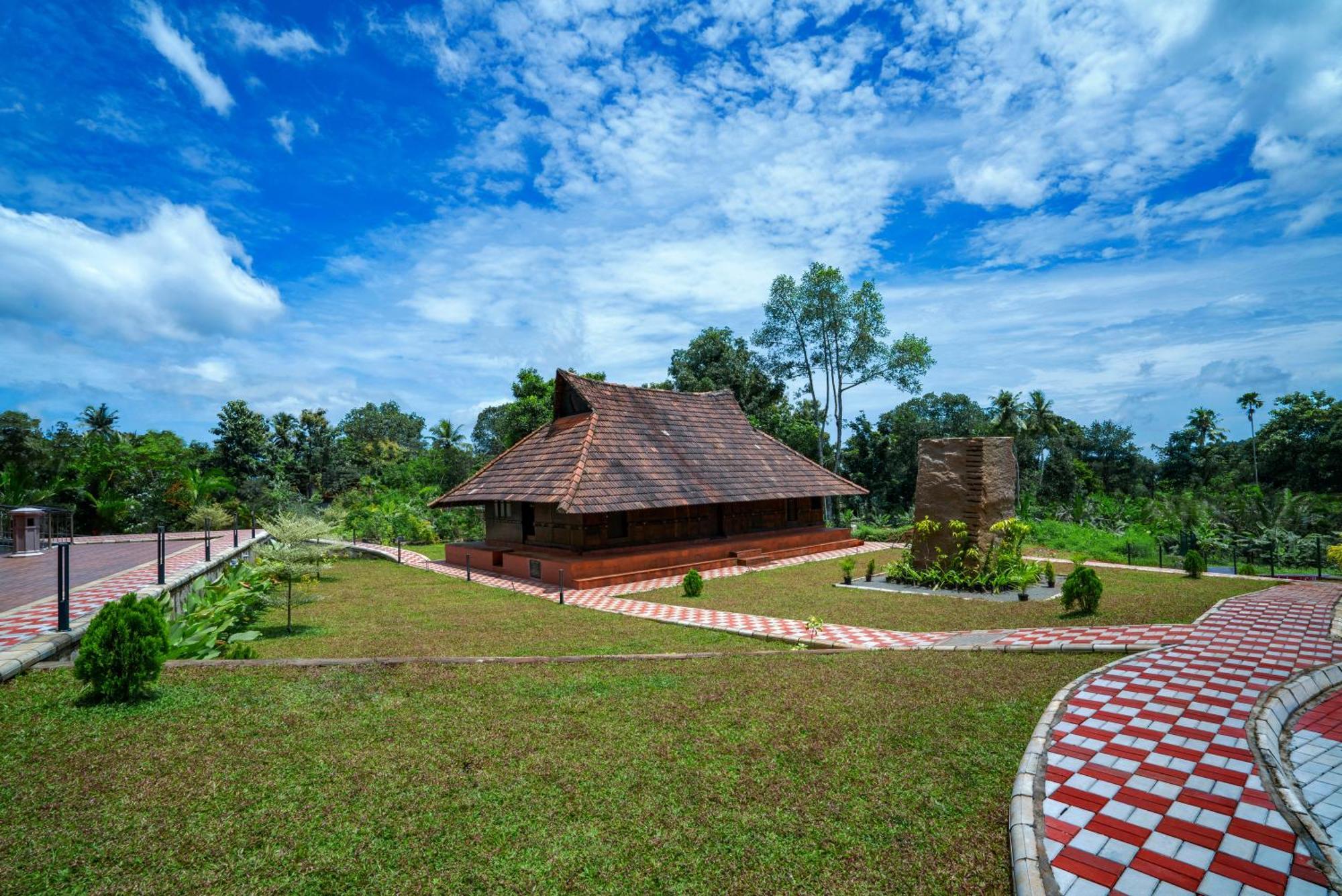 Kumbanad Heritage Hotel Vennikulam Екстериор снимка